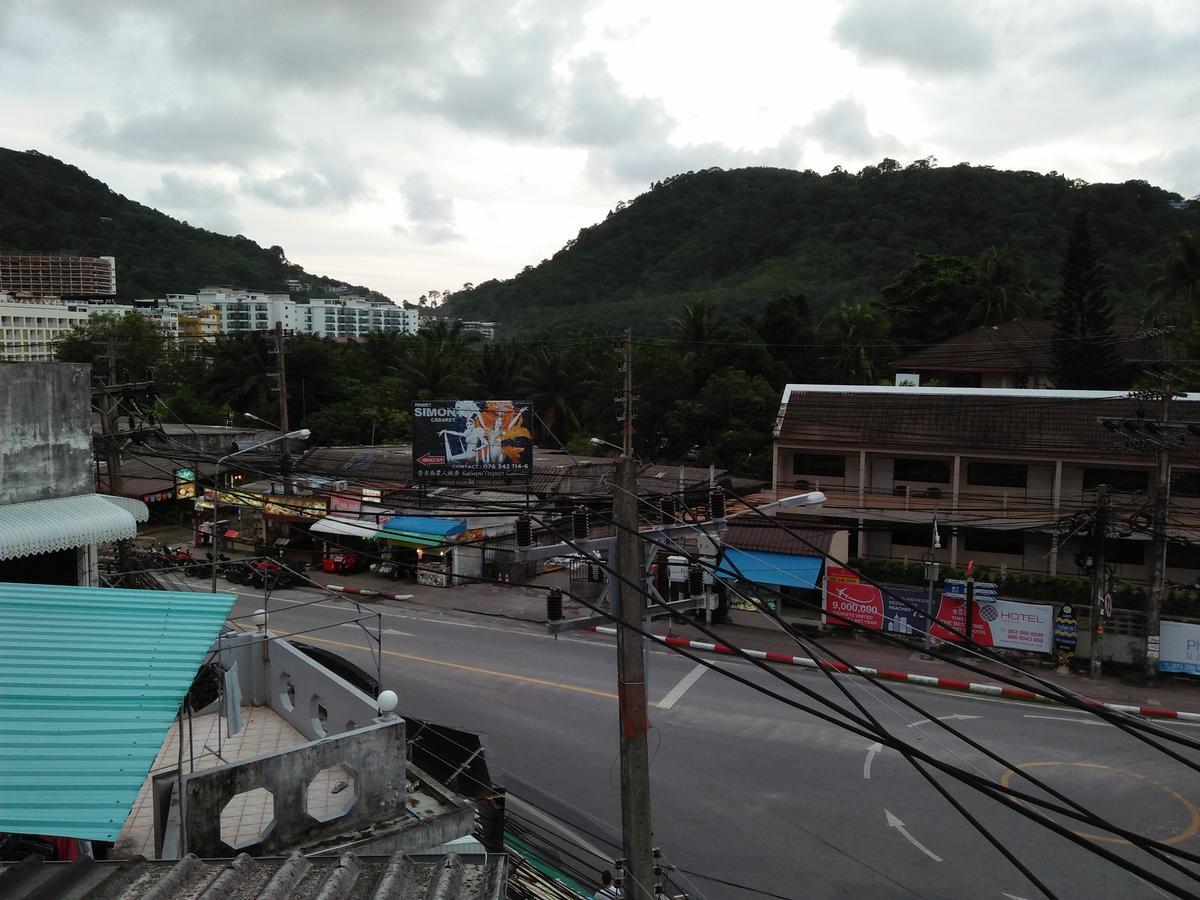 Taj Phuket Inn Patong Esterno foto